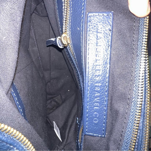 Blue black Wanderer handbag Adjusts to crossbody shoulder or hand. - Picture 9 of 14